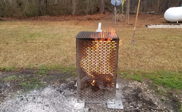 Best Burn Cages For Yard Waste (BUYING GUIDE)